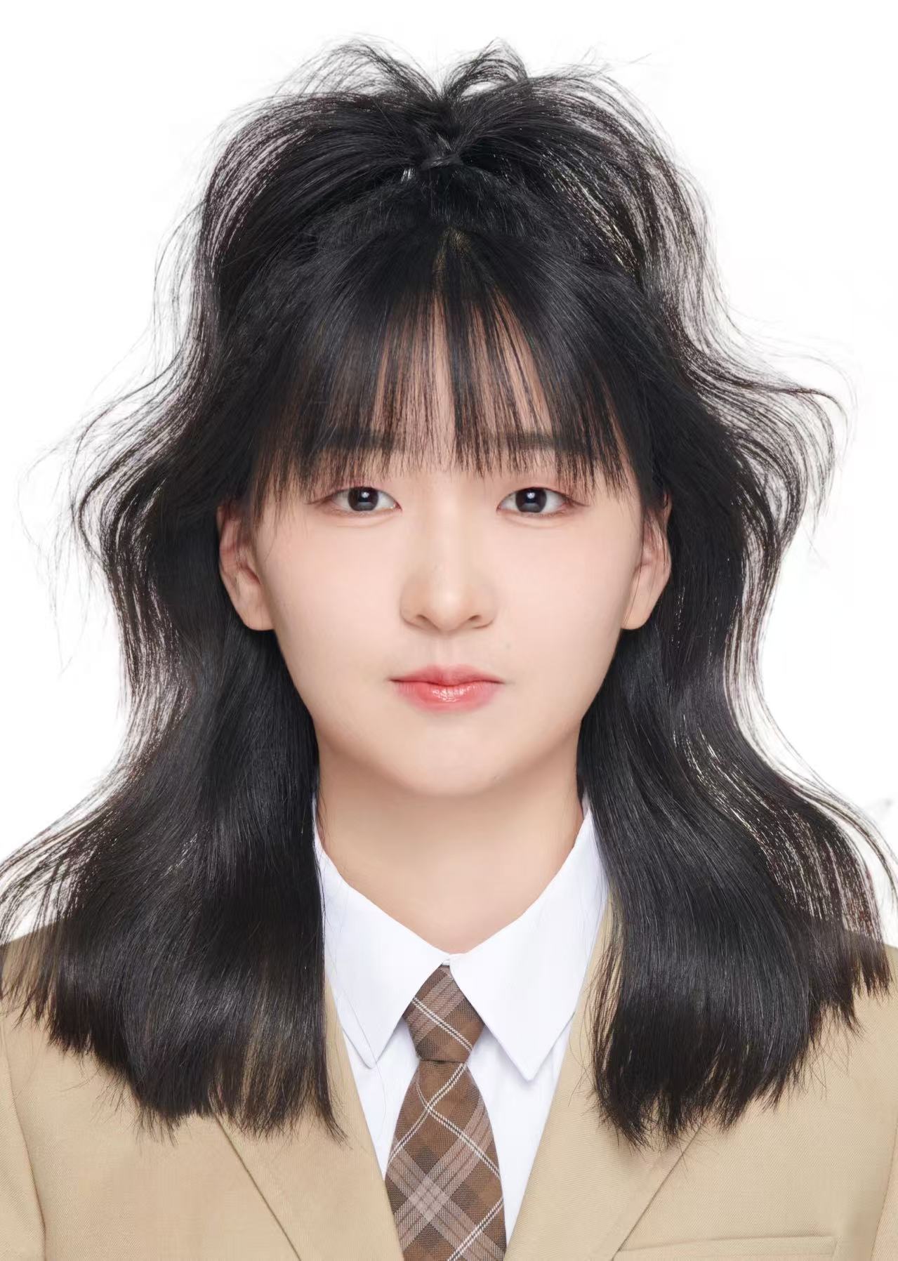 李莉雪